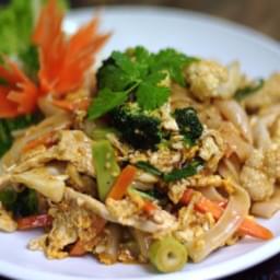 TH6: Satay Noodles Stir Fried (combo)