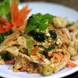 TH6b: Satay Noodles Stir Fried with Beef